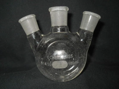 CHEMGLASS 14/20 Joint Glass Angled 3-Neck 100mL Round Bottom Flask, Chipped - Image 1 of 3