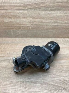 85110 47070 159200 7651 Denso Toyota Prius RHD Window wiper motor - Picture 1 of 7