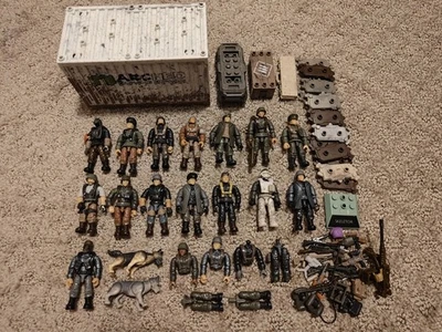 Mega Bloks Construx Call of Duty Figuras Perros Armas Accesorios Lote Foto 1 de 3