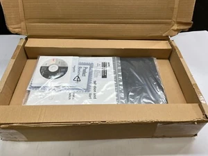 APC AP7721 Interruttore di trasferimento automatico 220V montabile su rack - nuovo con scatola - Foto 1 di 9