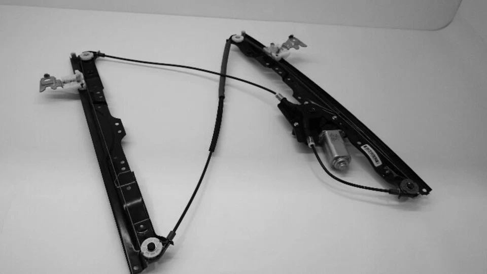 Regulador de ventana de puerta delantera derecha usado se adapta a: Nissan Titan 2006 eléctrico Fr Foto 1 de 1