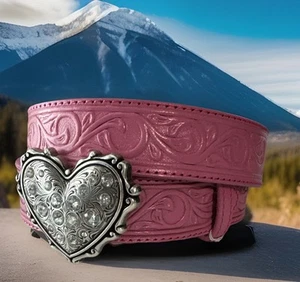 Justin Kids Leather Belt HEART Buckle Made in USA Size 30 NWT - Picture 1 of 4