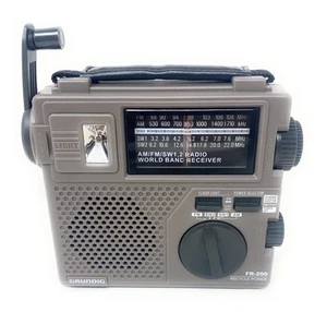 Grundig FR-200 World Band Radio AM FM SW1 SW2 Hand Crank Battery Power Receiver - Zdjęcie 1 z 5