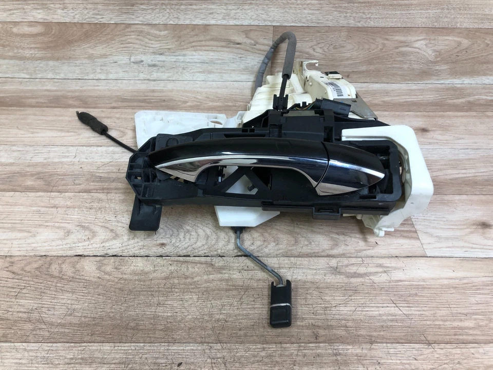 MERCEDES BENZ OEM W221 S550 S600 TRAVA DO ATUADOR DA PORTA LATERAL DO PASSAGEIRO DIANTEIRO 3 - Imagem 1 de 4