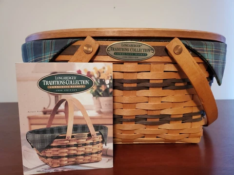 Longaberger Traditions Collection Community Basket 1996 Edition Combo and Lid Cover