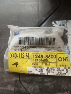 GM OEM Front Seat Knob 1999-04 Oldsmobile Alero Pontiac Grand Am 12458600 - Picture 1 of 2