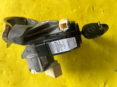 2017 TOYOTA TUNDRA STEERING IGNITION SWITCH LOCK WITH KEY OEM 89783-04010 - Image 1 of 4