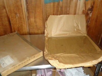 Nuevo de Lote Antiguo GM Puerta Delantera Ventana Vidrio 4560558 Chevrolet Chevy 4 Puertas 1949 1950 1951 Foto 1 de 4