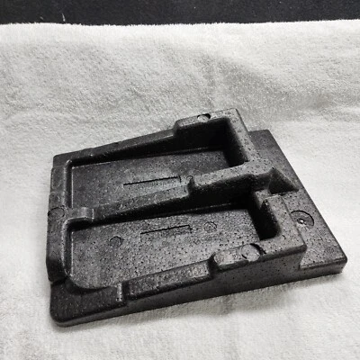 04 05 06 07 08 Chrysler Crossfire Maletero Herramienta Absorbedor Forro de Espuma A1936810003 Fabricante de Equipo Original Foto 1 de 4