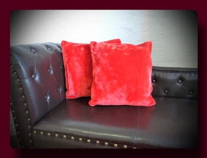 Kissen Kissenhülle Dekokissen im Glanz - Design Farbe rot / rubinrot - Bild 1 von 1