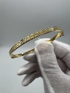 9ct Yellow Gold - 4mm Womens Bracelet - Greek Key Bangle - Fully Hallmarked - Picture 1 of 4