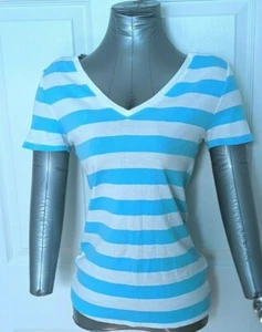 Merona Womens Short Sleeve Top Size M Blue and White Stripes V Neck Pullover - Bild 1 von 4