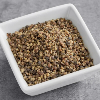 Pimienta negra agrietada a granel (selecciona el tamaño a continuación) Foto 1 de 2