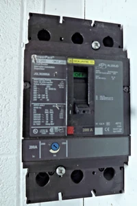 JGL36200SA SQD CUSTODIA STAMPATA 600 VOLT 200A con shunt trip - Foto 1 di 8