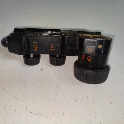 Interruptor atenuador de descongelación trasero para faros Mazda RX7 RX-7 13B FC3S4 1986-1988 Foto 1 de 3