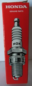 Honda Zündkerze BPR6ES Originalteil 98079-56846 Japan - Bild 1 von 6