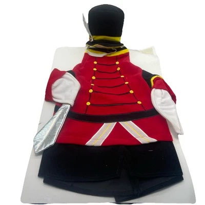 Disfraz de ganso soldado de juguete para estatua de manguera al aire libre. {107} Foto 1 de 4