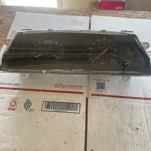 87-90 Toyota Tercel Speedometer 62K FOR PARTS - Picture 1 of 8