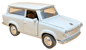 Welly Trabant 601 SS9303 – 1:38 Scale – White 1989 SunStar Diecast Model Car - Picture 1 of 15