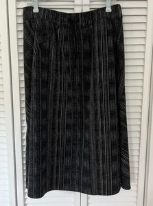 Athleta Arrival Midirock 16 Amara Streifen schwarz #586898 - Bild 1 von 7