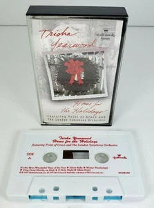 Hallmark Trisha Yearwood Home For The Holidays Christmas Cassette Tape 1997 - Picture 1 of 6