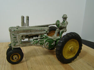 Ertl Arcade John Deere Model A Narrow Front Tractor With Driver Cast Iron