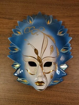 Mascarada italiana de cerámica porcelana colgante de pared cara azul máscara dorada 8" Foto 1 de 4