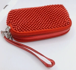NEW CUTE SMALL RED BEADED WRISTLET w/TWO ZIPPERED POCKETS-3 1/2" T x 5 1/2" L - Picture 1 of 7