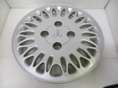 MITSUBISHI EXPO 1994-1998 14" 18 HOLE SILVER WHEEL COVER / HUBCAP - 1 - 57572 Foto 1 de 3