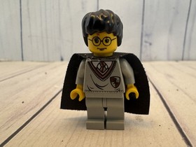 LEGO Harry Potter - Cape Minifigure Sets # 4729 4711 4730 4704 4733 4702 4712