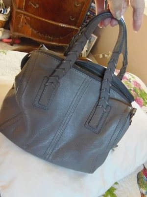 Fossil 灰色皮革手提包 带肩带 — 第 1/4 张图片