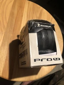Michelin Pro 4 endurance 700x23c Road Tire - Black 23-622 - Picture 1 of 1