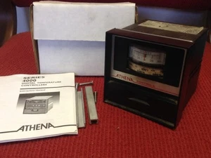 Athena Controls - Model #2000-T-207 - Temperature Controller - Picture 1 of 4