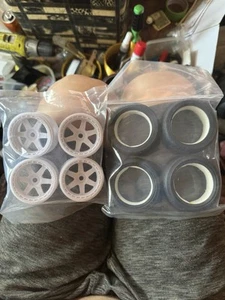 NewTeam Associated Apex2 Hoonitruck 30123 Wheels and Tires Set of 4 1/10 - Picture 1 of 1