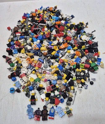 Lote de Minifiguras Lego Piezas y Piezas Minifiguras Incompletas Accesorios A Granel Foto 1 de 4