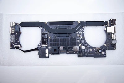 Apple MacBook Pro 15" 2015 2.2GHz 3.4GB 16GB LOGIC BOARD 820-00138-A + I/O BOARD - Image 1 of 4