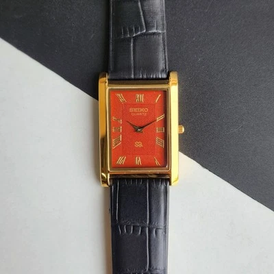 Vintage Seiko Slim Quartz Red Face Gentlemen's Wrist Watch - FREE SHIPPING - Image 1 of 4