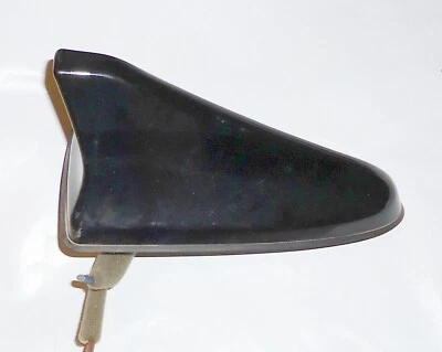 Антенна 2019–2021 Kia Forte седан крыша плавник акулы — черная - Изображение 1 из 3