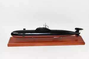 Akula Submarine Model, Russian Navy, Scale Model, Mahogany, 20 inch - Picture 1 of 4