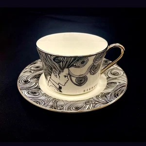 Tazza e piattino Junji Ito Exhibition Temptation Uzumaki Tomie Noritake - Foto 1 di 2