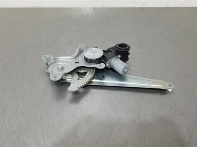 19 2019 年 LEXUS IS300 门窗调节器后左驱动电动  — 第 1/4 张图片