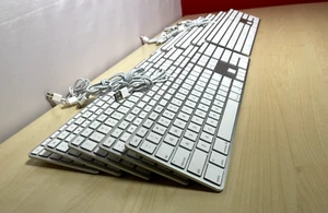 Apple Genuine Wired Keyboard A1243 WHOLESALE 10pcs - Good Condition - Picture 1 of 15