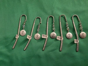 Decorative Metal Initial "F" Beaded Bookmark New Gift Wholesale Lot of 5 Resale - Imagen 1 de 5