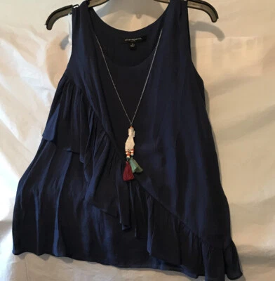 Camiseta sin mangas Sharagano azul marino. Con volantes. Collar incluido. Talla S. Nuevo con etiquetas. Foto 1 de 4