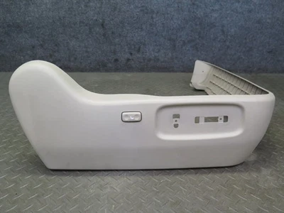 LEXUS UZJ120L GX470 2005-2007 INTERRUPTOR ASIENTO DELANTERO DERECHO PANEL DE CUBIERTA EMBELLECEDOR INFERIOR Foto 1 de 4