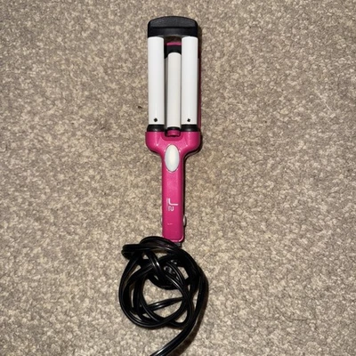 J2 HAIR TOOLS 3 BARREL MINI CURLING IRON - Image 1 of 4