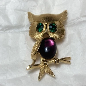 VINTAGE KRONE TRIFARI GOLDFARBENE JELLY BAUCH CABOCHON STRASS EULE BROSCHE/ANSTECKNADEL - Bild 1 von 9