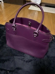 Louis Vuitton LOUIS VUITTON Epi Passy PM Handbag - Picture 1 of 6
