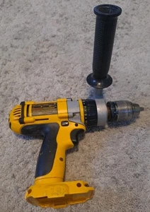 Taladro percutor DeWalt DC988 XRP resistente 1/2” 3 velocidades herramienta de 18 V solo probado - Imagen 1 de 10