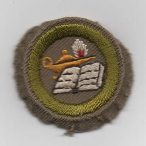 Insignia de mérito de lectura, tipo C bronceado estrecho prensado (1938-46), Lt- usada - Imagen 1 de 1